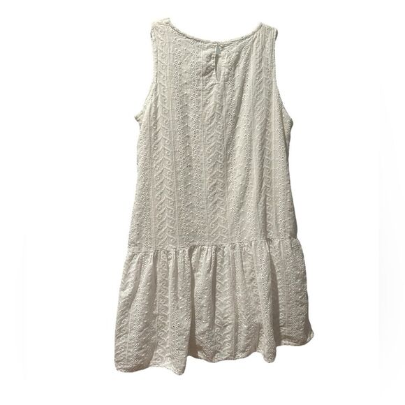 Valentina Naldi Eyelet Peplum drop waist white dress-Fits Small to Medium - Picture 4 of 8